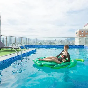 son-ha-europa-hotel-danang-15-an-thuong-26-street-my-an.dananghotels.net/
